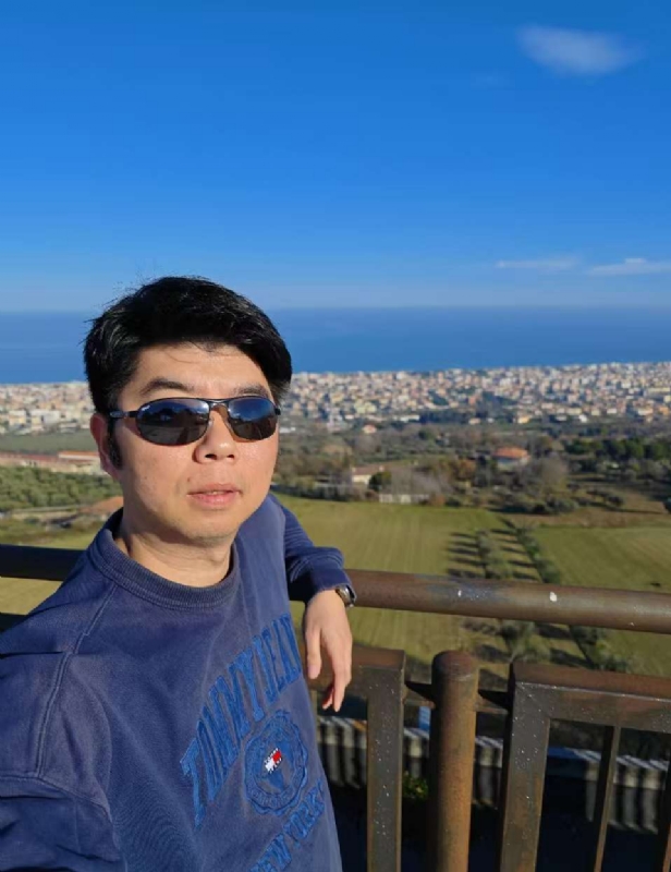 平心静气的第一张照片--安阳相亲服务中心