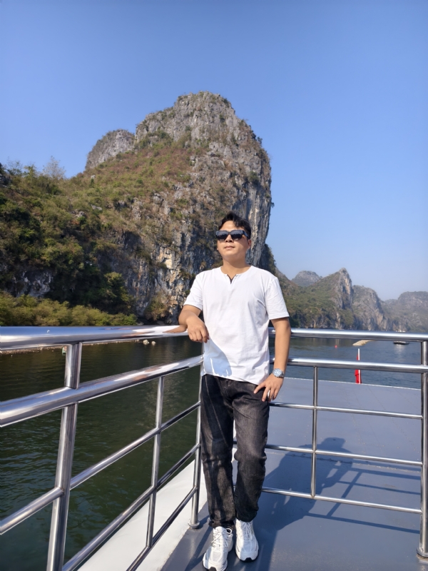 墨痕的第二张照片--安阳相亲服务中心