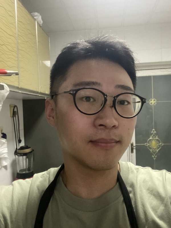 何方妖孽的第一张照片--安阳相亲服务中心