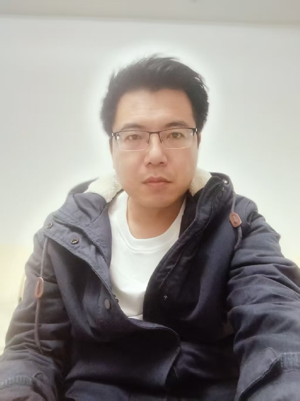 大哥哥的第一张照片--安阳相亲服务中心