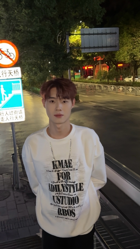 与宇的第二张照片--安阳相亲服务中心