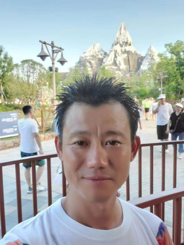 艾氏涂料博的第一张照片--安阳相亲服务中心