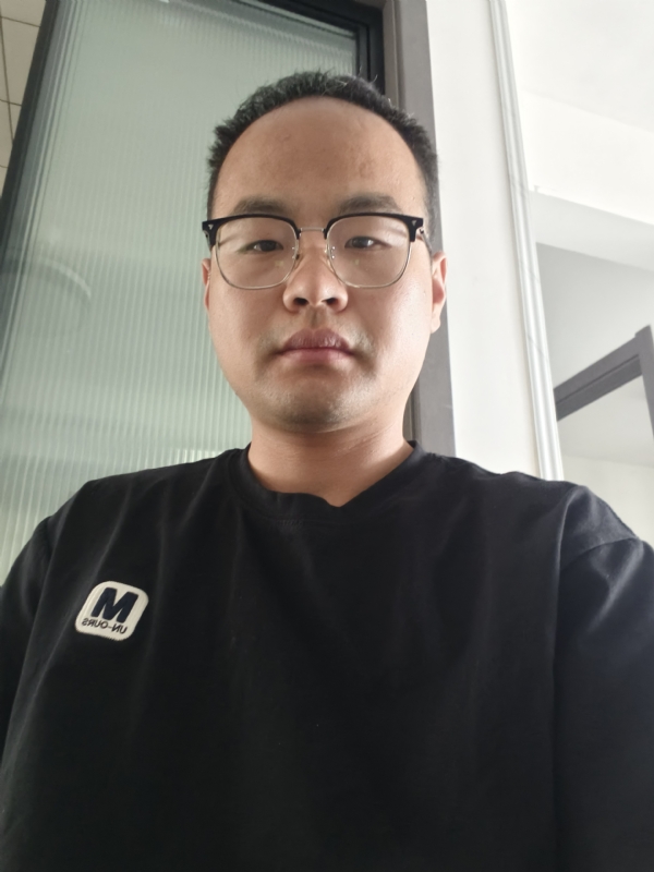 金峰的第一张照片--安阳相亲服务中心