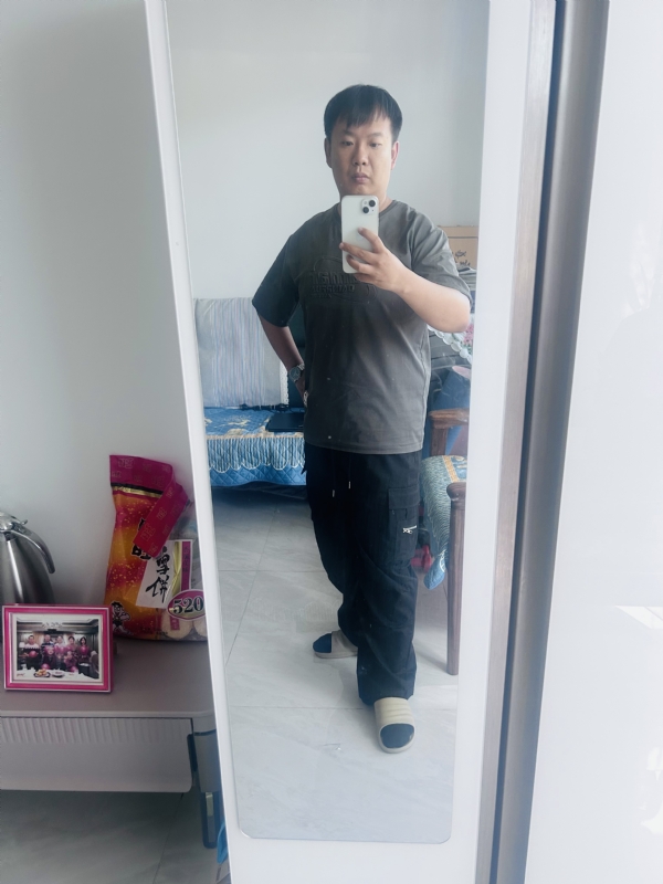 黄先生的第一张照片--安阳相亲服务中心