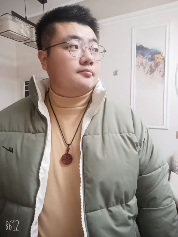 浦宁先生的第一张照片--安阳相亲服务中心