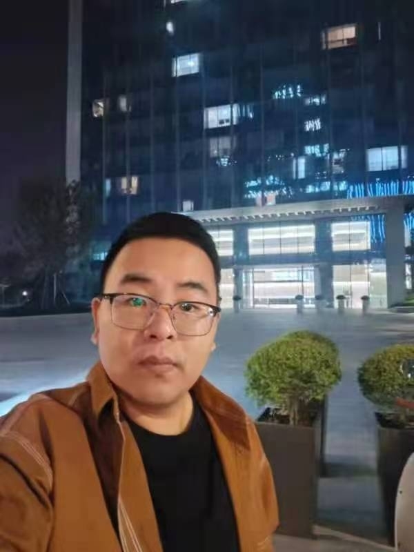 少康的第一张照片--安阳相亲服务中心