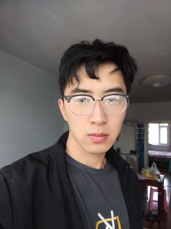 雷震雨的第一张照片--安阳相亲服务中心