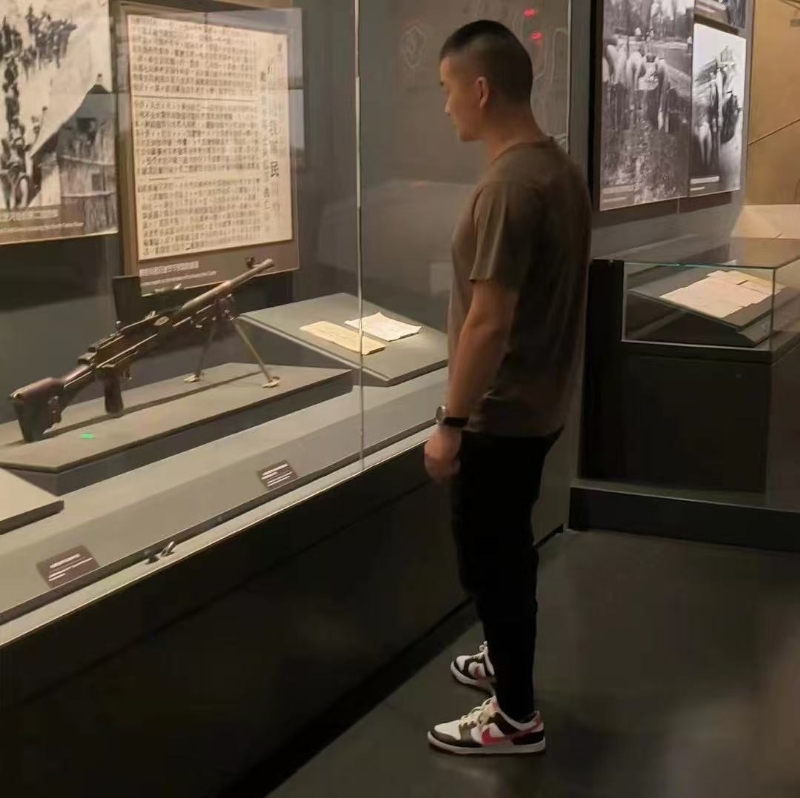 霸气的第一张照片--安阳相亲服务中心