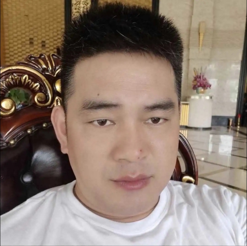 随风的第一张照片--安阳相亲服务中心