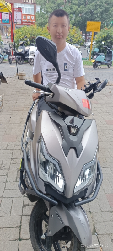 平淡的第二张照片--安阳相亲服务中心