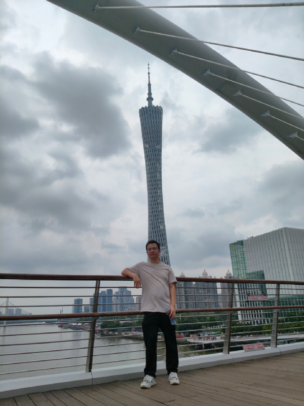 幻胧的第一张照片--安阳相亲服务中心