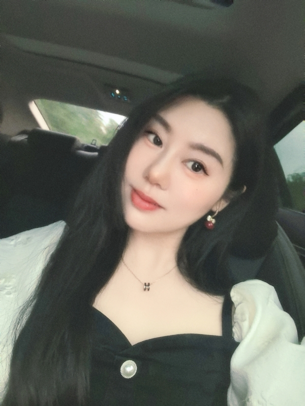 潇潇暮雨的第一张照片--安阳相亲服务中心