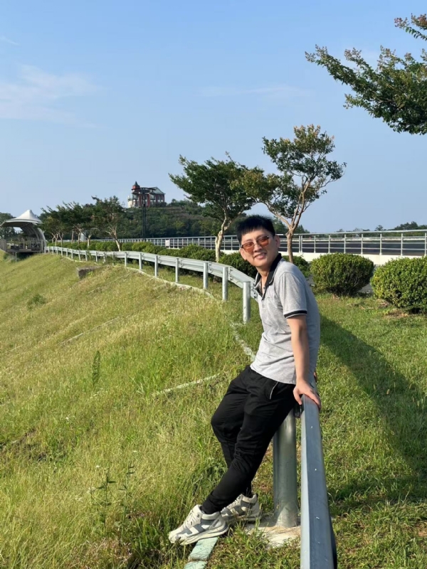 悠人的第一张照片--安阳相亲服务中心