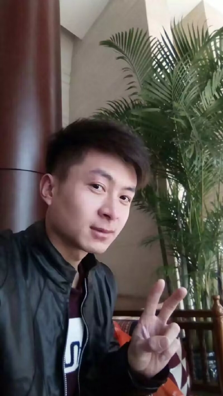 蓝锋的第一张照片--安阳相亲服务中心