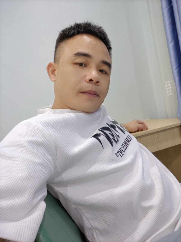 下一站的我的第二张照片--安阳相亲服务中心