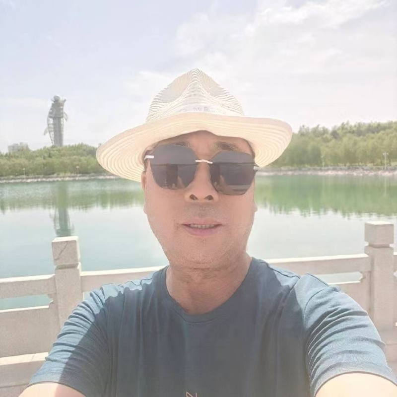 有钱人的第一张照片--安阳相亲服务中心