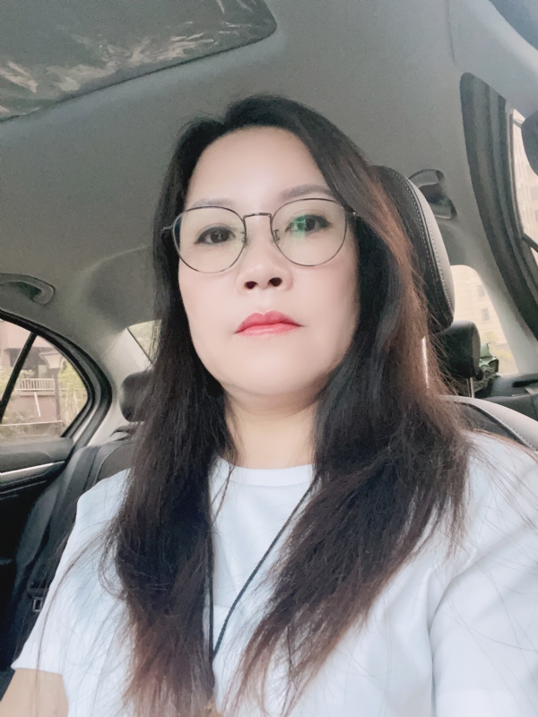 牡丹的第一张照片--安阳相亲服务中心