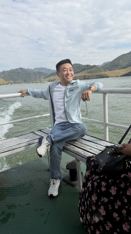 烟花易笑的第二张照片--安阳相亲服务中心