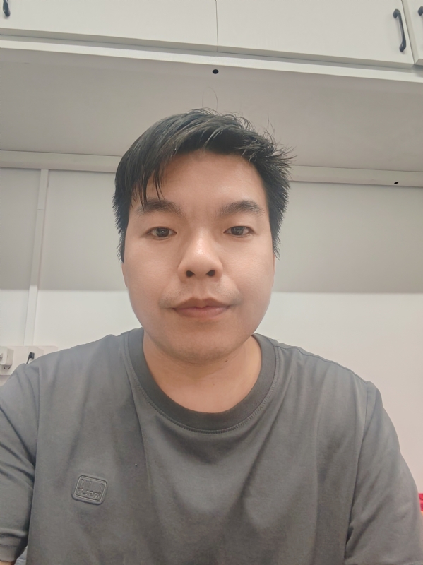 老张的第一张照片--安阳相亲服务中心