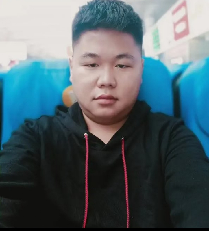 黄斌的第一张照片--安阳相亲服务中心