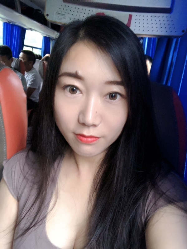 杨杨的第一张照片--安阳相亲服务中心