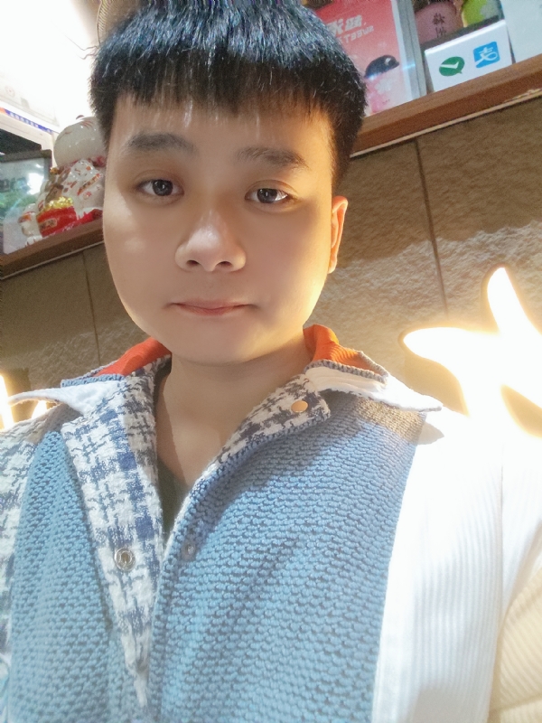 侯侯的第一张照片--安阳相亲服务中心