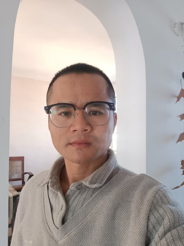 戴戴的第二张照片--安阳相亲服务中心