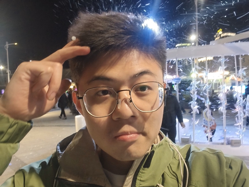 独揽星河的第一张照片--安阳相亲服务中心