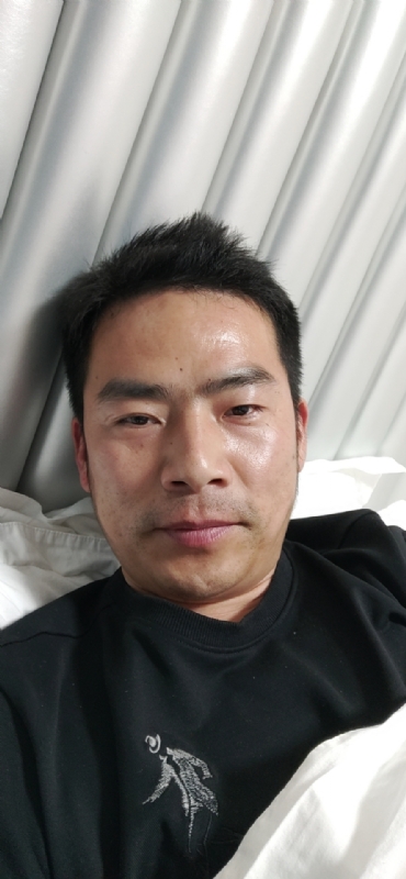 携手共进的第一张照片--安阳相亲服务中心