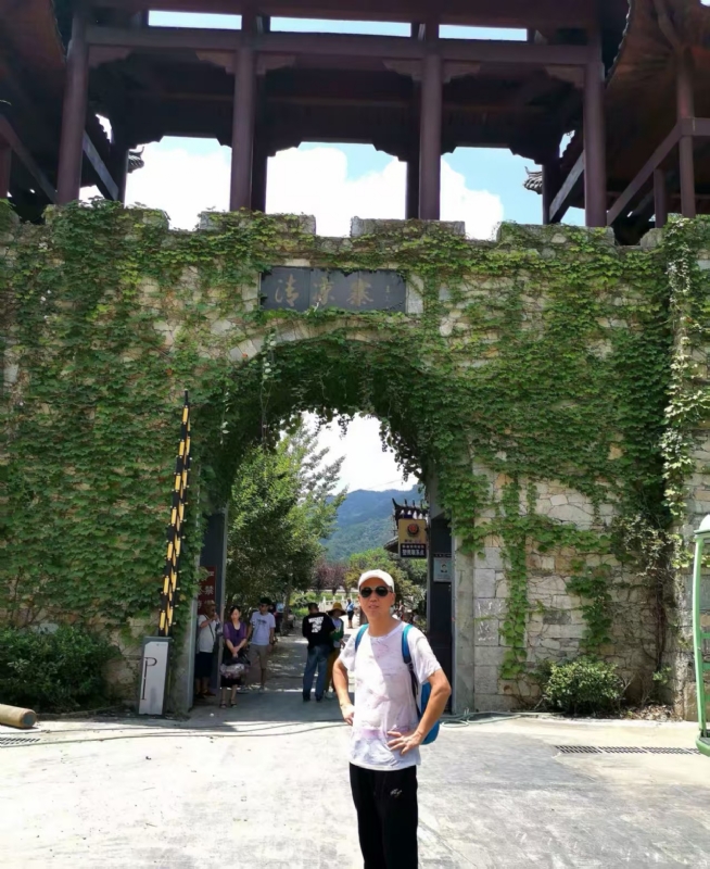 品心人的第一张照片--安阳相亲服务中心