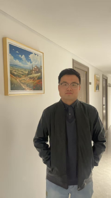 半瓶子的第四张照片--安阳相亲服务中心