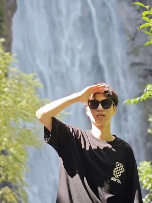 大橙子的第一张照片--安阳相亲服务中心